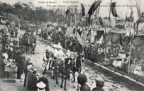 SAINT-RAPHAËL  autrefois - Fête des Fleurs
Visite de la princesse Clémentine de Belgique (1872-1955)