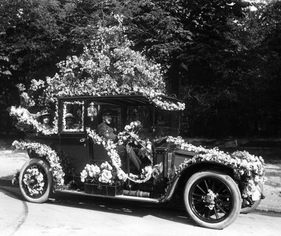 Fleurissement voiture