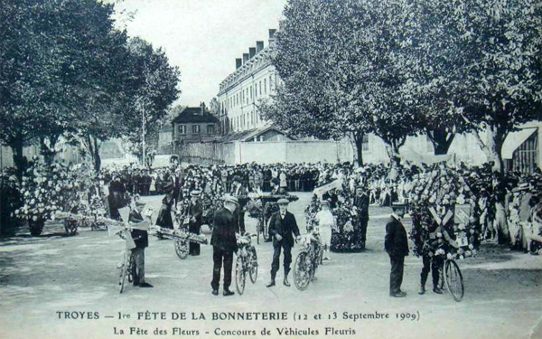 Fête des Fleurs - Concours de véhicules fleuris